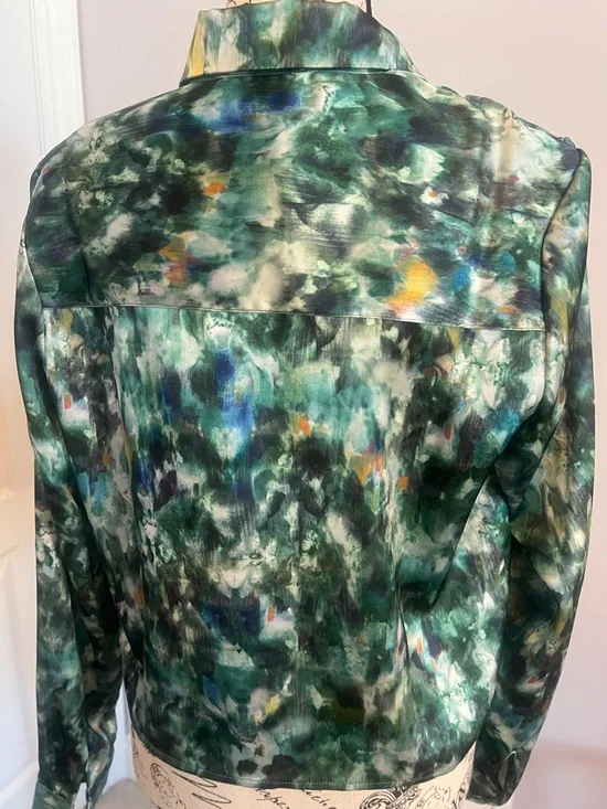 Abstract Green Button-Front Jean Jacket - Picture 3 of 6